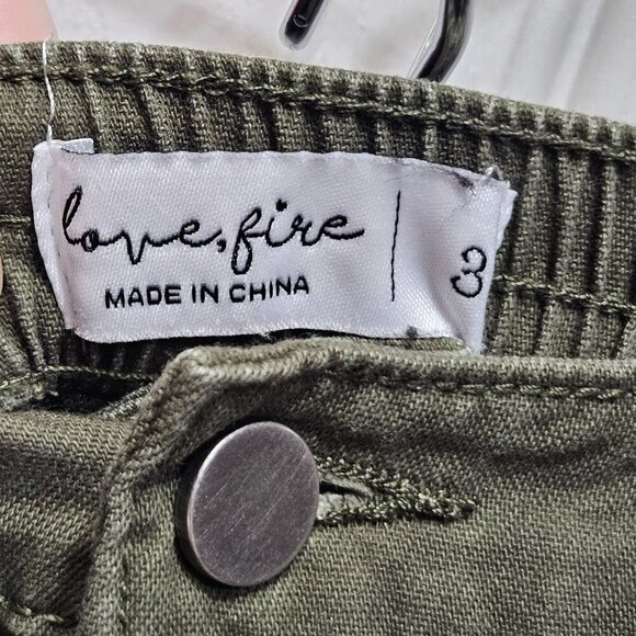 Love Fire Womens Cargo Pants Junior Size 3‎ Olive Green Cotton Pockets Loops - Picture 3 of 10